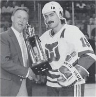 Dave Tippett accepts the 1989 WTIC True Grit award