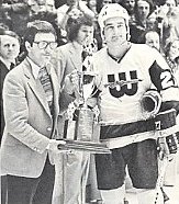 Tom Earl accepts the 1976 Frank Keyes Memorial Award for Whalers Unsung Hero